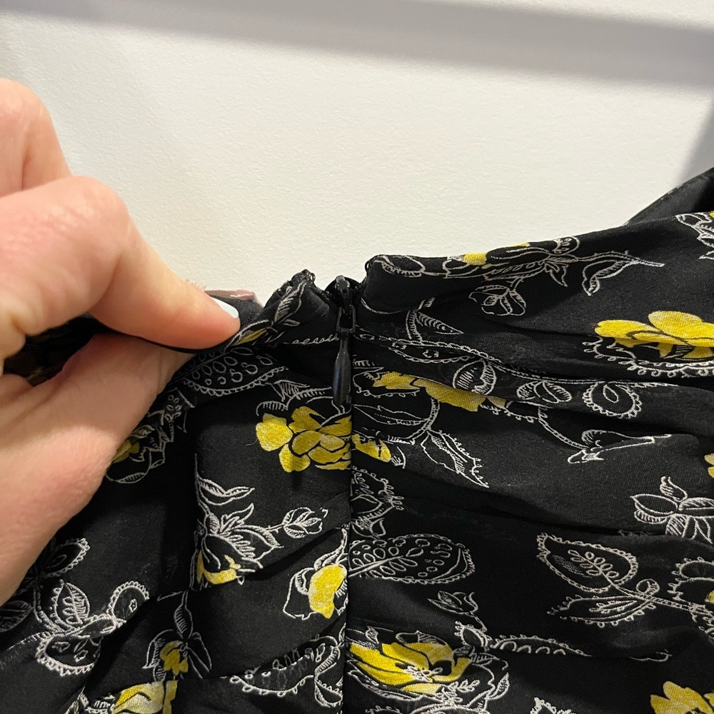 Floral Black and Yellow Midi Dress - Picture 7 of 7